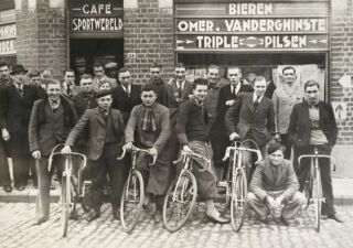 Oude foto sportwereld sharpened contrast 2