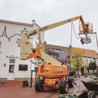 DSC 4051 OMER BTS 2000px SQUARE WEBSITE EMAIL